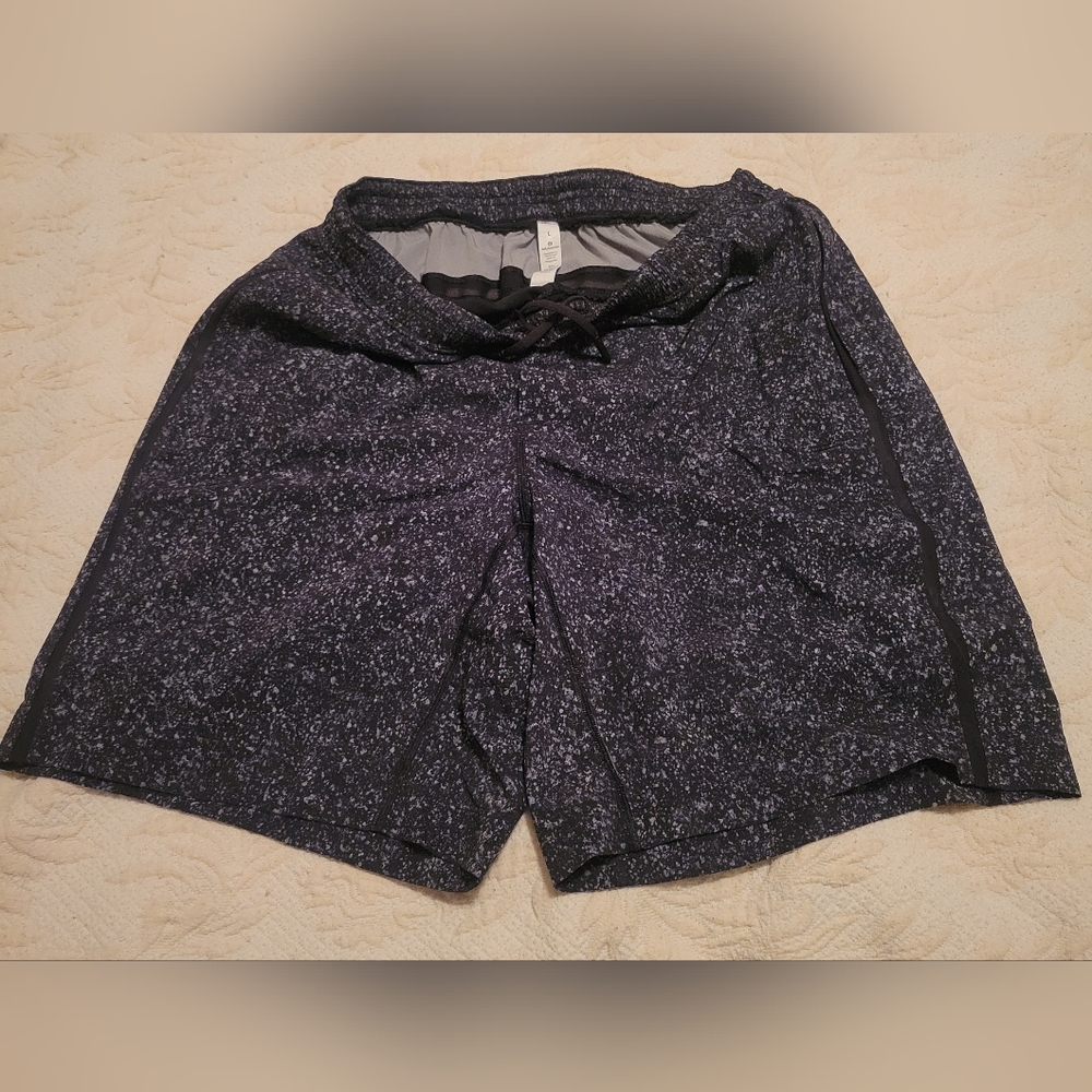 Lululemon authentic men's short